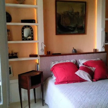 Grand Argence Bed & Breakfast