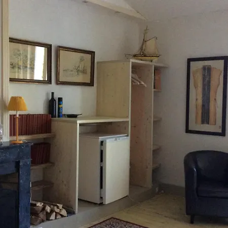 Grand Argence Bed & Breakfast *